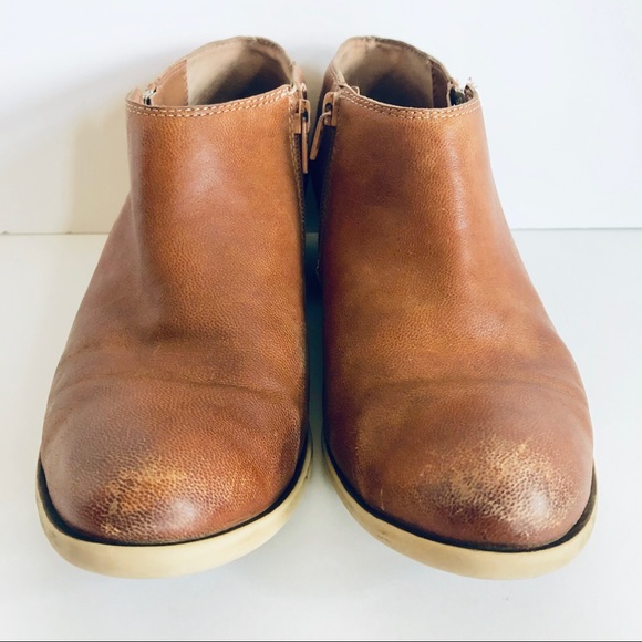 Lucky Brand Banca Brown Leather Ankle Booties - Picture 2 of 7